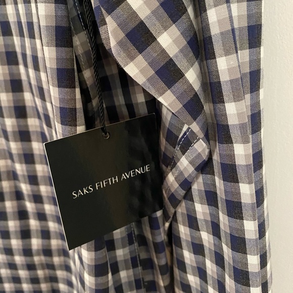 Men’s Button down - Picture 3 of 3